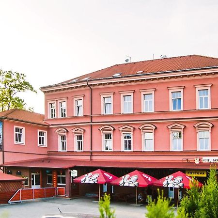 Grand Hotel Jaroměř מראה חיצוני תמונה