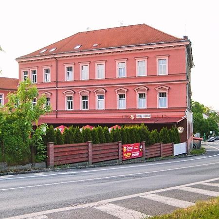 Grand Hotel Jaroměř מראה חיצוני תמונה