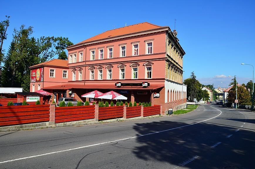 Grand Hotel Jaroměř מראה חיצוני תמונה